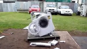 ЧТО БУДЕТ ЕСЛИ ПОЛОЖИТЬ КИРПИЧ В СТИРАЛЬНУЮ МАШИНУ