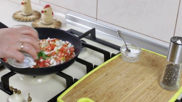 Пельмени "Розочки" в Томатном Соусе Рецепт | Perogies in Tomato Sauce Recipe