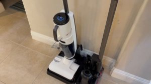 Review: Roborock Dyad Pro Combo 5-in-1 Wet and Dry Vacuum Cleaner - Unboxing - Mopping - Vacuuming