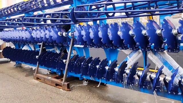 ВСЁ самое интересное на Выставке ЮгАгро 2023. Китайские анти МТЗ, красивые девушки ит.д. смотреть онлайн