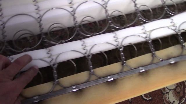 Простой ремонт дивана.