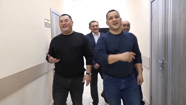 С ПРАЗДНИКОМ! 8 марта смотреть онлайн