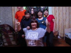 ЖИЗНЬ В ГЛУБИНКЕ. НОВЫЙ ГОД У СЕСТРЫ. НАЦИОНАЛЬНОЕ БЛЮДО "ТОЛАНИ". АБОРИГЕНКА. № 11