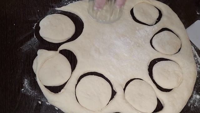 Обалденные пончики без заморочек!Так вкусно,что невозможно оторваться! #пончики
