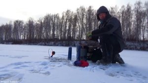 ВТОРОЙ ПЕРВЫЙ ЛЁД 2023-2024!!! РЫБАЛКА ПО ТОНКОМУ ЛЬДУ!!! История от ИСТОРИИ РЫБАКА!!!