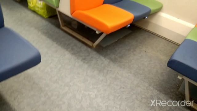 Современный вагон электрички. смотреть онлайн