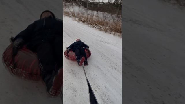 Зима пришла. Доставай ватрушки