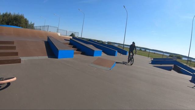 КАТКА НА МТБ В НОВОМ ПАРКЕ Стрит МТБ MTB STREET солигорский парк