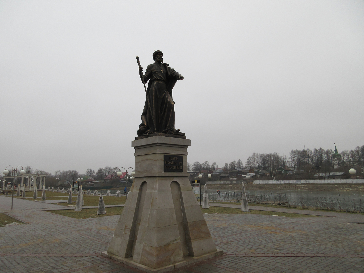 Памятник Ивану Грозному В Александрове Фото