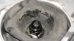 Nissan Leaf Защита штока амортизатора от влаги