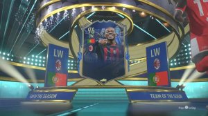 Rafael Leao TOTS from daily log in 81+ FIFA 23