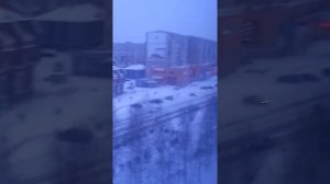 Стрежевой праснулся