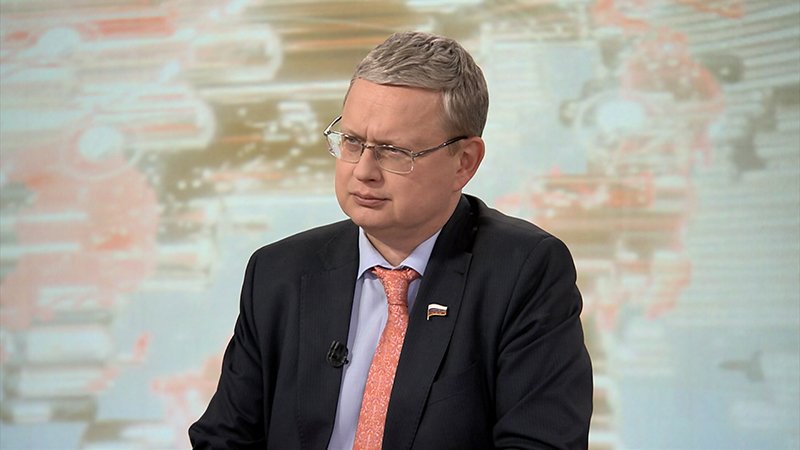 Крепкий рубль и отказ от доллара: что ждет мировую экономику / События на ТВЦ