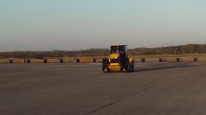 World's Fastest Tractor / Самый быстрый трактор в мире