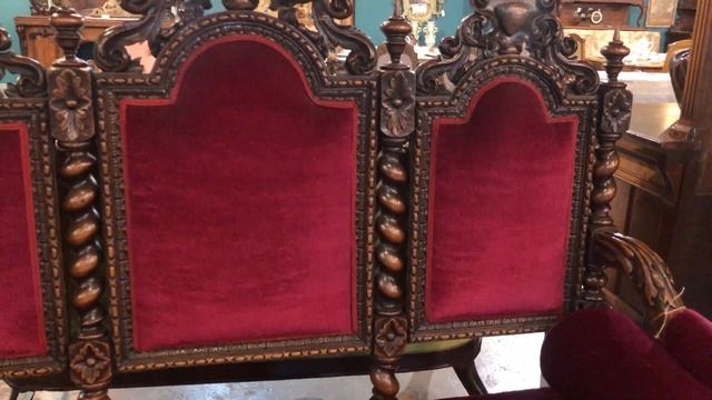 Диван в стиле неоренессанс с высокой спинкой смотреть онлайн