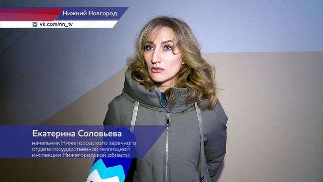 Благодаря ГЖИ жильцы дома №26 по улице Страж Революции добились ремонта в своем подъезде