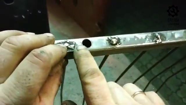 КАК СДЕЛАТЬ САМЫЕ УДОБНЫЕ ВИЛЫ-ГРАБЛИ? смотреть онлайн