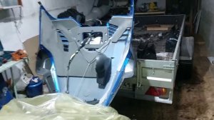 ремонтирую своими силами капот снегохода yamaha vk540v.