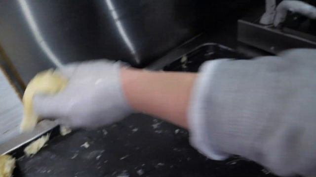 아이스크림 벨기에 와플, 연예인 맛집 belgian waffle with ice cream - korean street food / 한국 길거리 음식 / 서울 여의도 смотреть онлайн