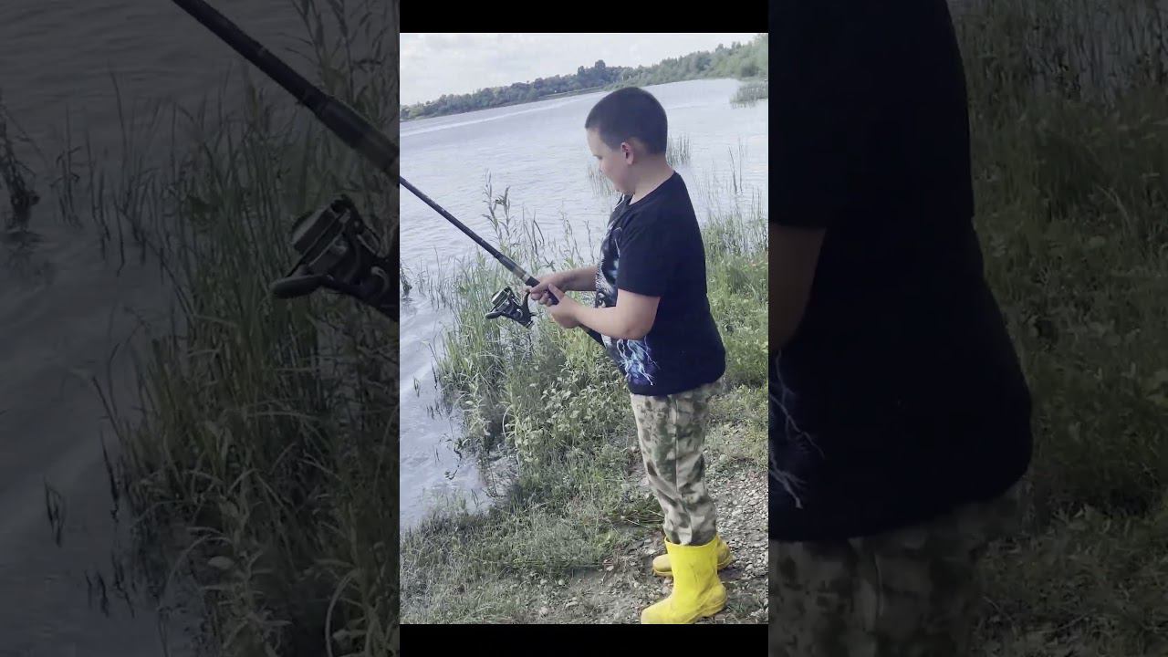 Вот это поворот! Жадный щук #fishing #рыбалканасевере #carpfishing #carp #нарыбалку #палатка #карп смотреть онлайн