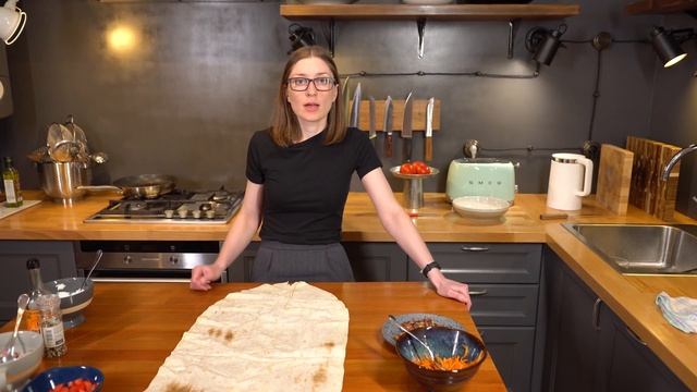 Домашняя шаверма (шаурма) в лаваше с курицей 2019. Показываю как готовить с вустерским соусом смотреть онлайн