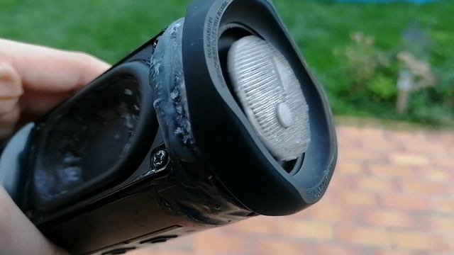 JBL FLIP 5 EXTREME BASS TEST 100% LOW FREQUENCY MODE !!