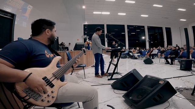 Tua Presença - Paulo Neto ( BASS ) смотреть онлайн