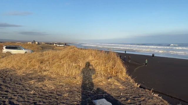 Петропавловск-Камчатский, закат на берегу Тихого океана, Халактырский пляж смотреть онлайн