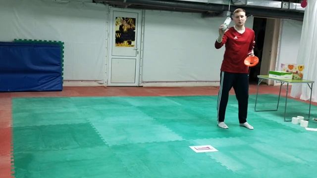 подвижные игры дома и упражнения с мячом смотреть онлайн