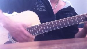 У кассы вокзала