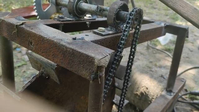 Самодельный окучник, пропольщик из бензокосы.homemade one wheel tractor смотреть онлайн
