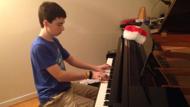 Jonathan Playing Do You Hear What I Hear смотреть онлайн