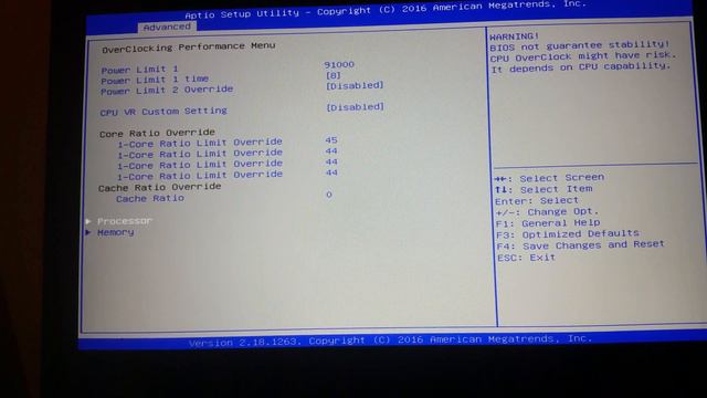 Default Settings Loaded In A P870KM1-G Stock BIOS смотреть онлайн