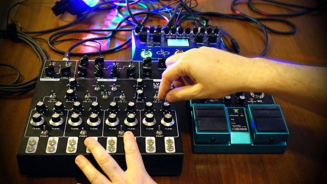 Soma Lyra 8 black beast + Mooer Ocean Machine смотреть онлайн
