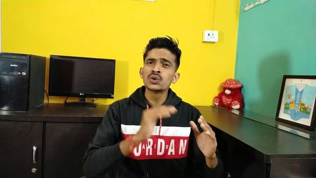 Amazfit Bip U Pro vs Amazfit Bip S ? Konsi Watch Best Hai ? Best Smartwatch under 5000 смотреть онлайн