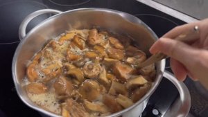 Маринованные рыжики в собственном соку. Божественно вкусно!