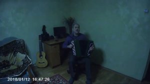 Расцвела под окошком белоснежная вишня.