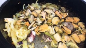 Морепродукты в сметанном соусе -  супер блюдо!