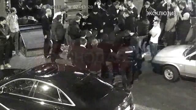 Казаки разгоняют драку возле Амбара! Краснодар смотреть онлайн