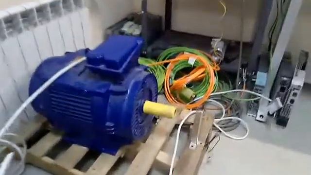 AC2246 ABB ACS800 720A смотреть онлайн