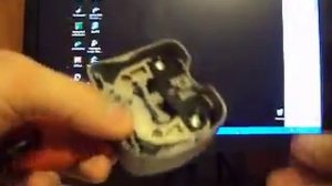 Как вытащить 10 рублей из ашановской тележки?