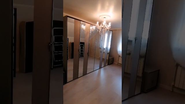 сборка шкафа с дверями гармошка#мебельназаказ#подпишись#дизайн#шкафкупе#сборкамебели#сборкакухни#