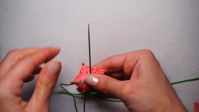 DIY easy macrame flower bookmark tutorial | How to make unique bookmarks | Macrame craft ideas