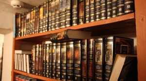 Челлендж. Донецкая библиотека имени Крупской.