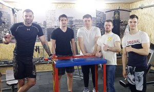 Дружеский Спарринг Веденеев Владимир 70кг ? 85кг Виктор Гладилин Чемпион России Армрестлинг ПОДа