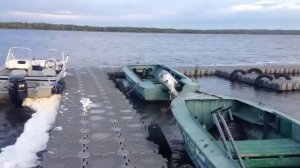 Причал и лодки на рыболовной базе у Вадима в Бармино