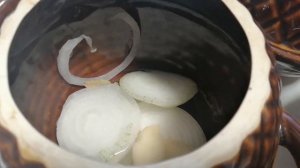 Рыба в горшочке с овощами