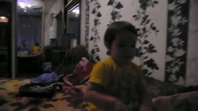 Дженнифер рассказывает про детский сад... смотреть онлайн