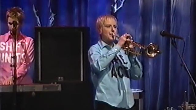 Chumbawamba - Tubthumping [1997]