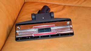 Ч.2 щетка от пылесоса